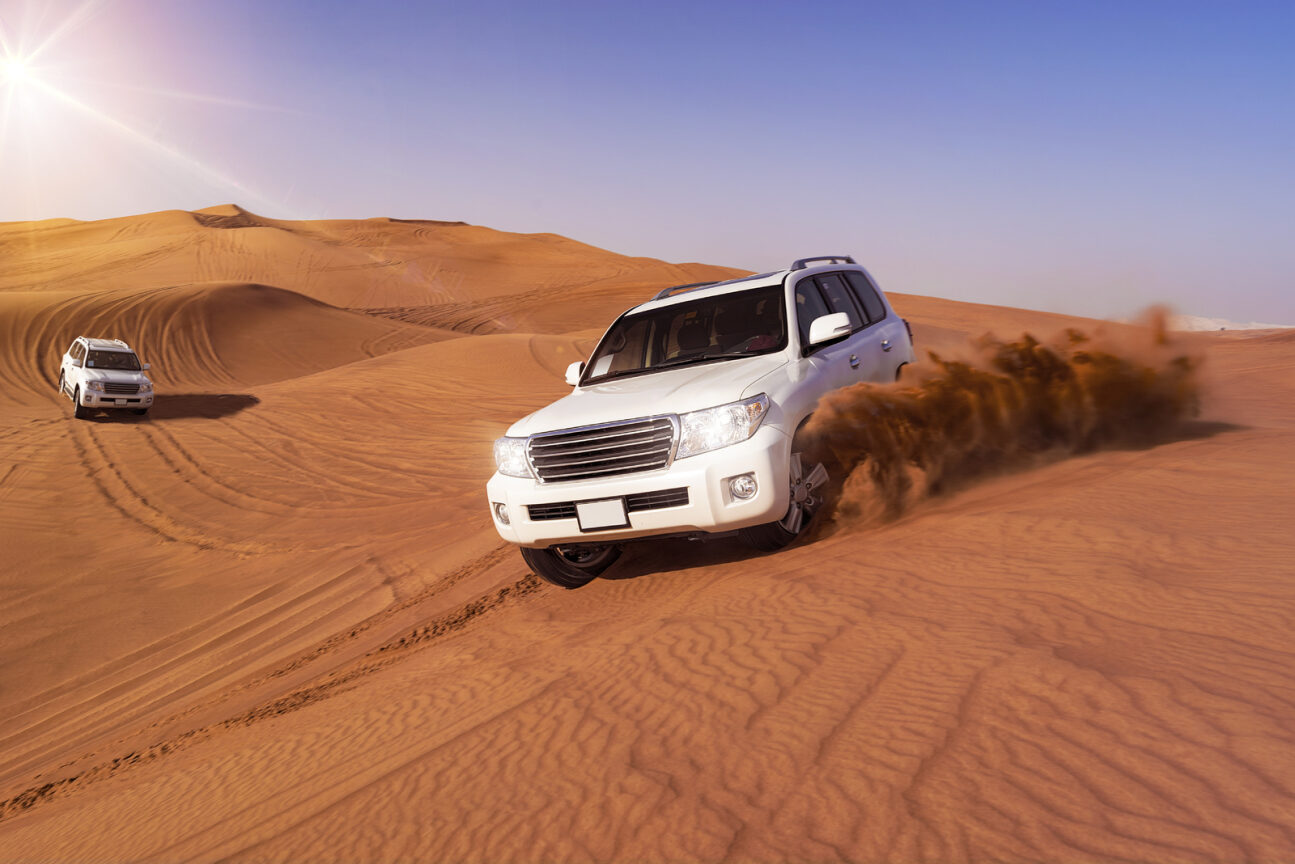 dune bashing Dubai