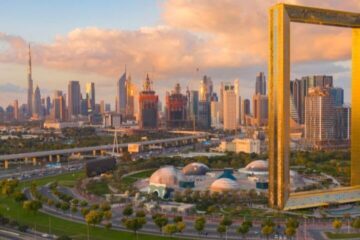 Dubai frame