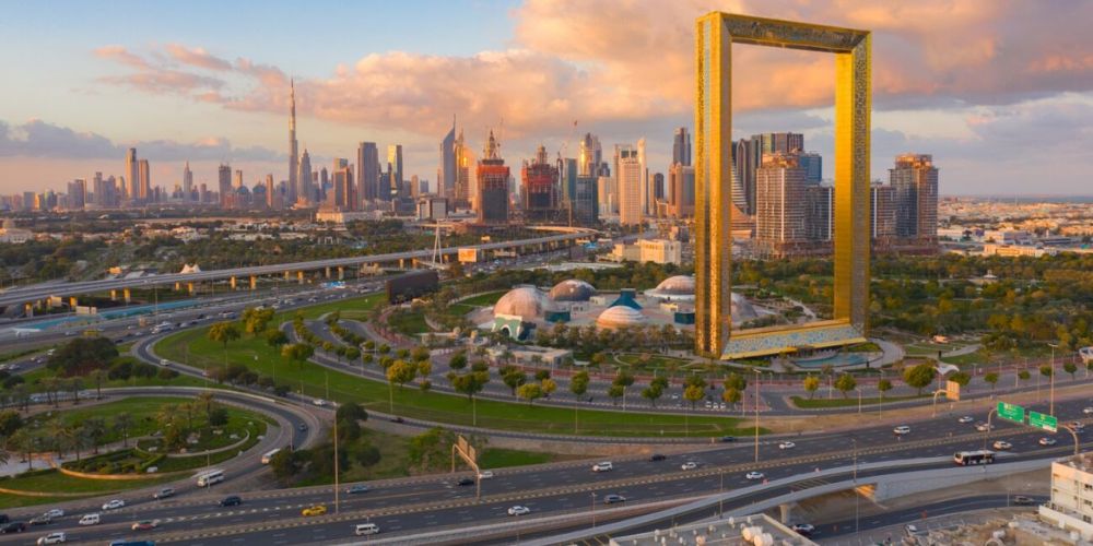 dubai frame