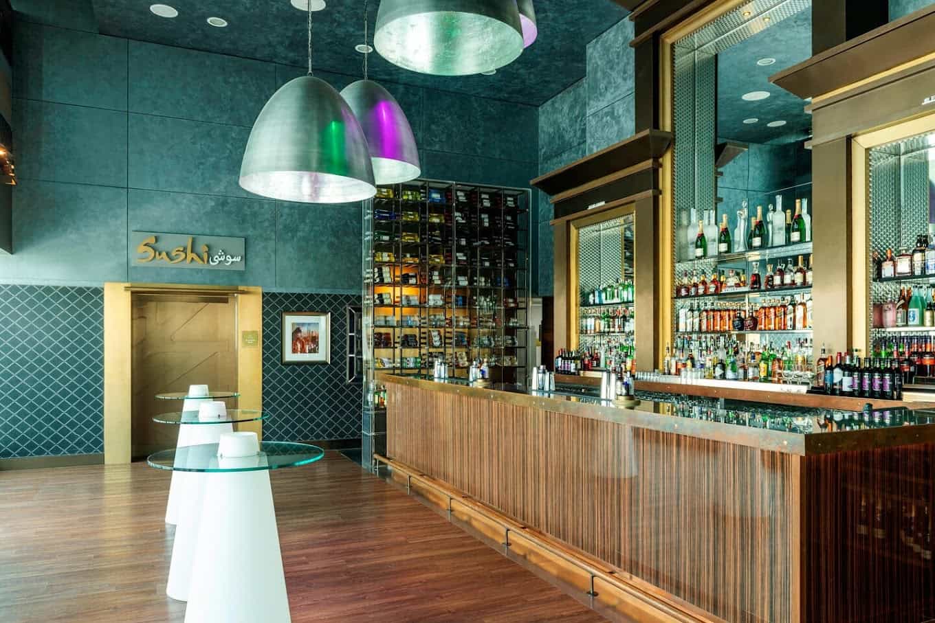 top-rooftop-bars-in-dubai-for-stunning-views-and-vibes