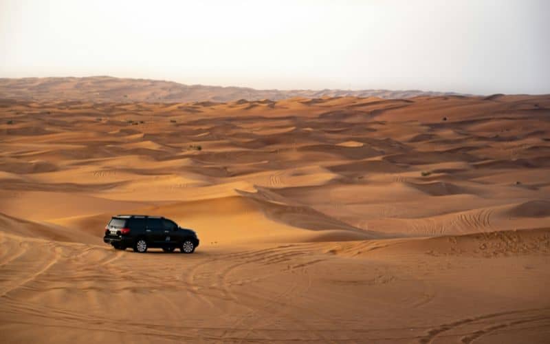 Land Cruiser in Dubai desert